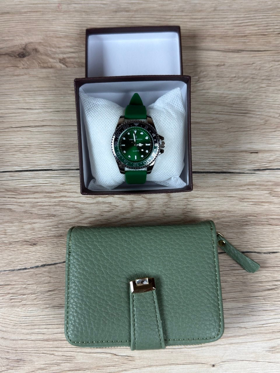 VSH Watch + Wallet (Green)
